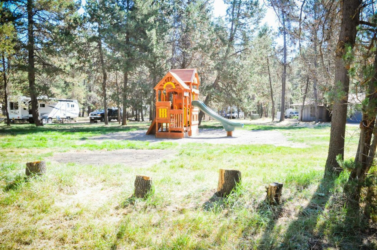Bend-Sunriver Camping Resort 24 Ft. Yurt 16 ภายนอก รูปภาพ